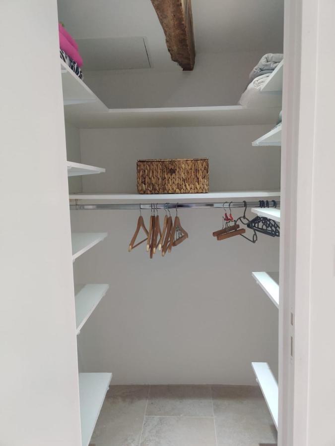 Logement Neuf Centre Du Village Aux Pieds Du Chateau Grimaud Exteriör bild